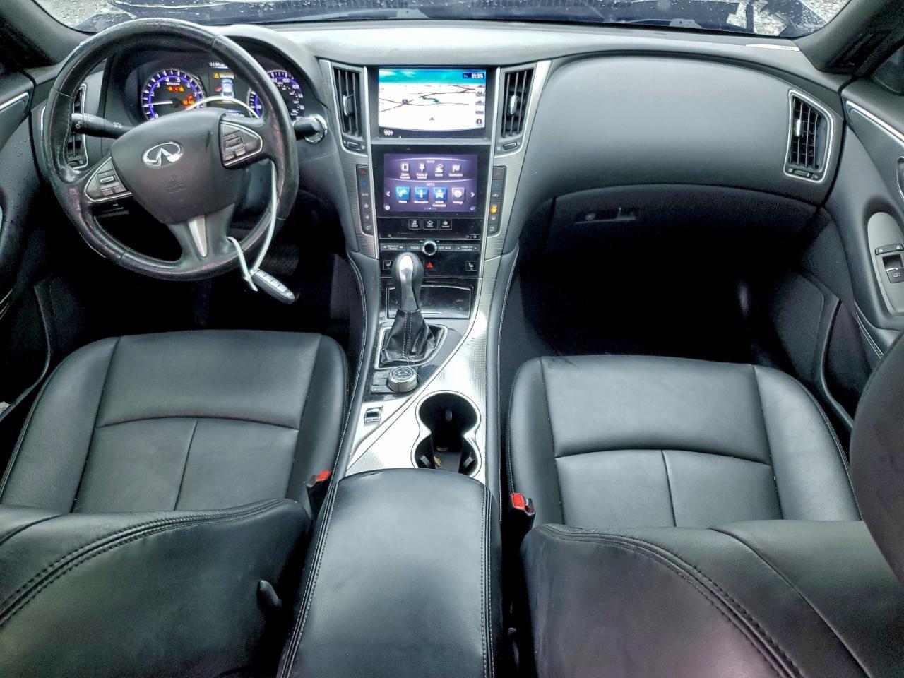 2015 INFINITI Q50