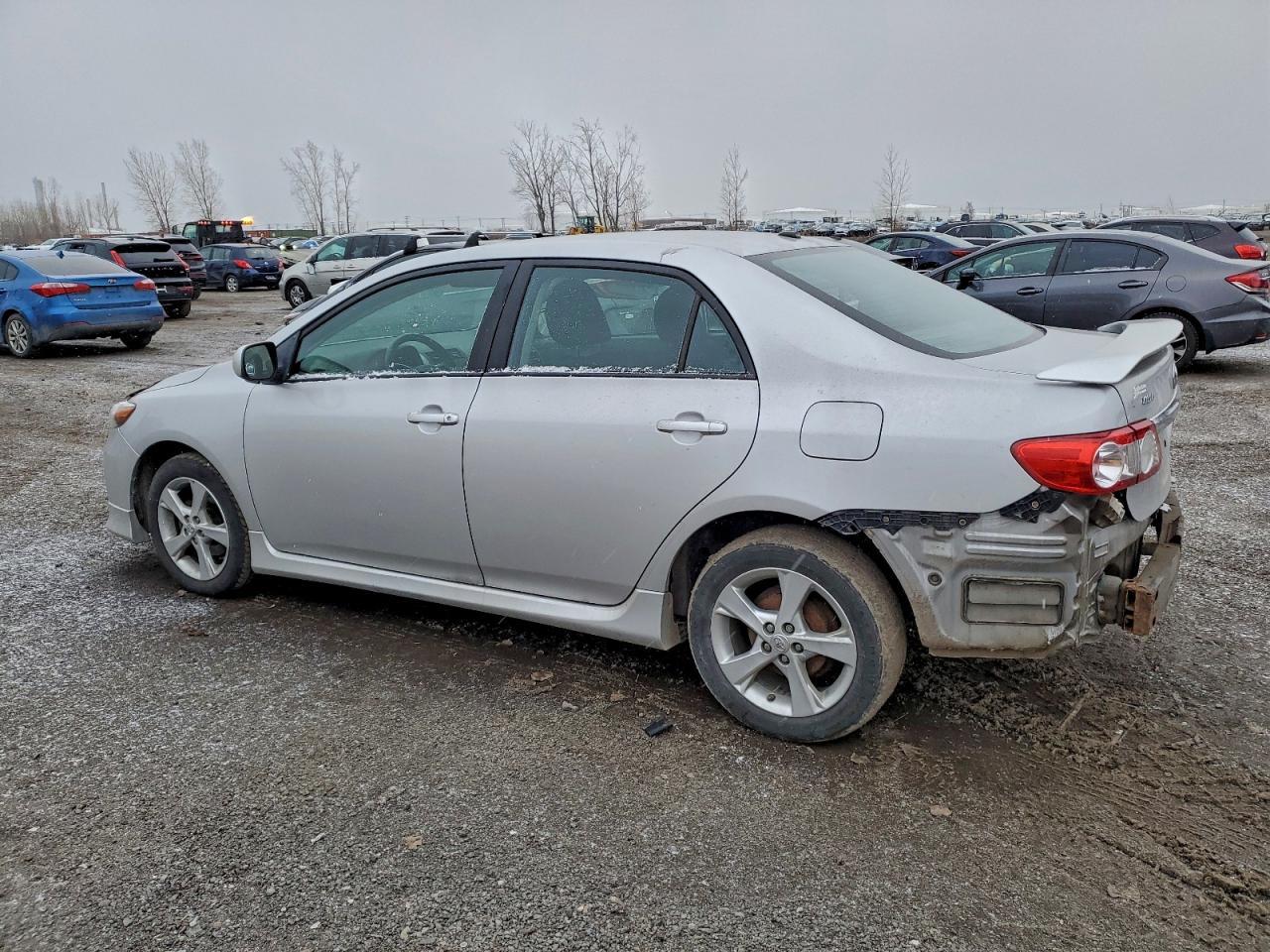 2011 TOYOTA COROLLA