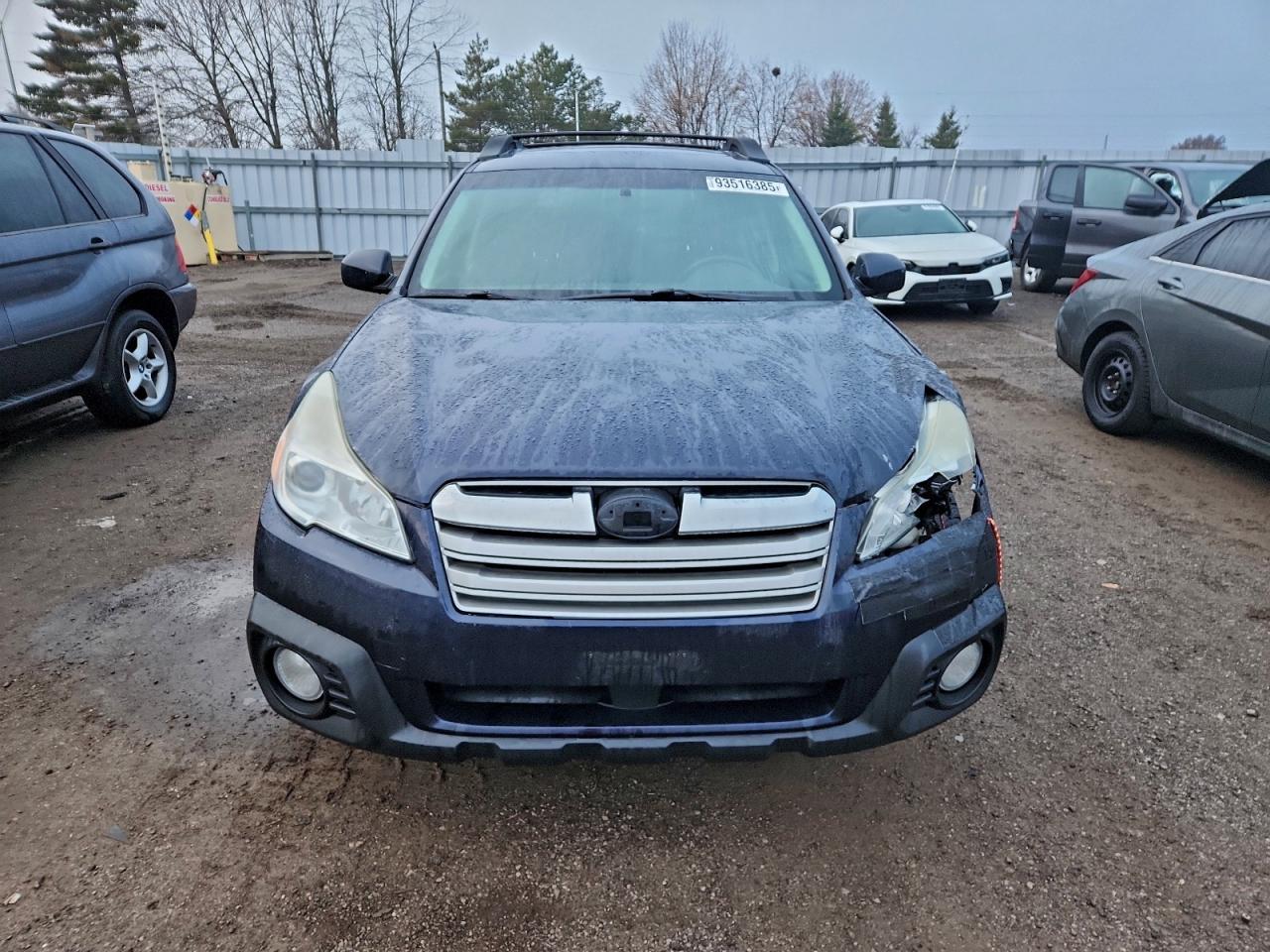 2013 SUBARU Outback