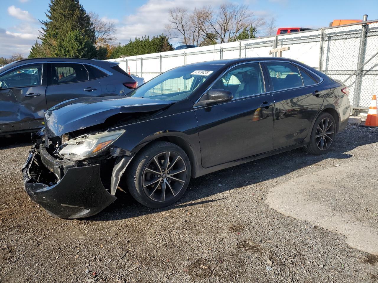 2016 TOYOTA CAMRY