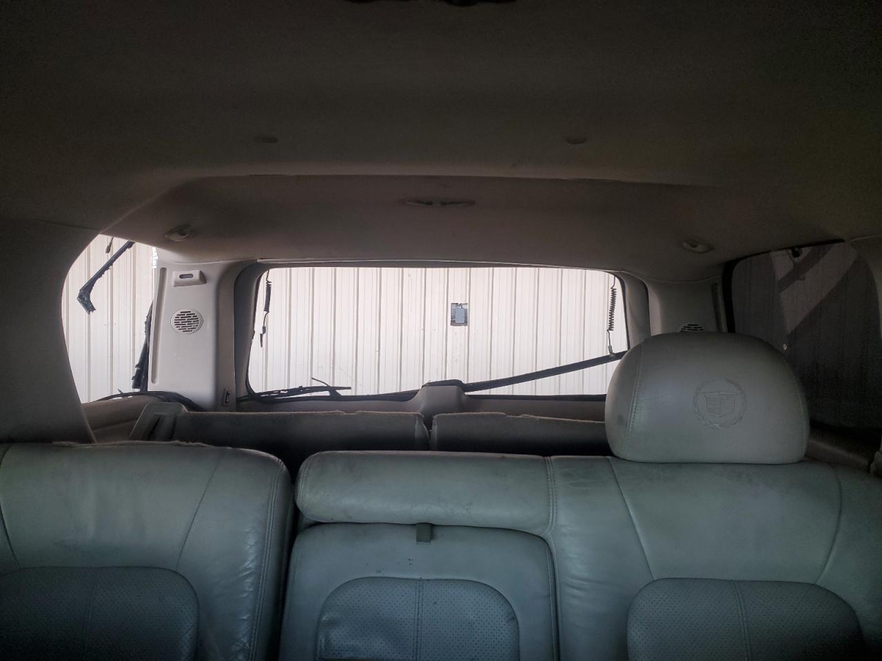 2002 CADILLAC ESCALADE