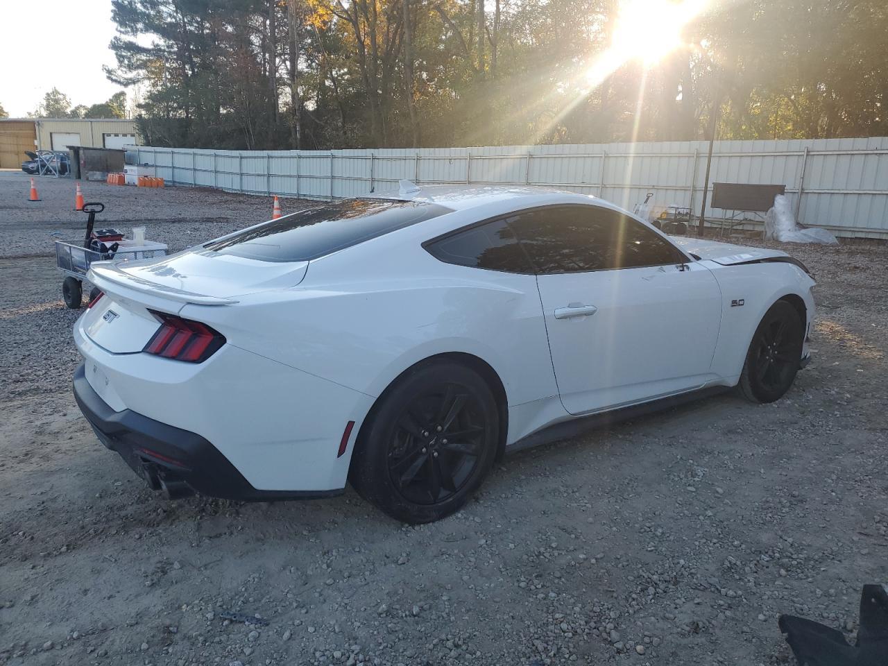 2024 FORD MUSTANG