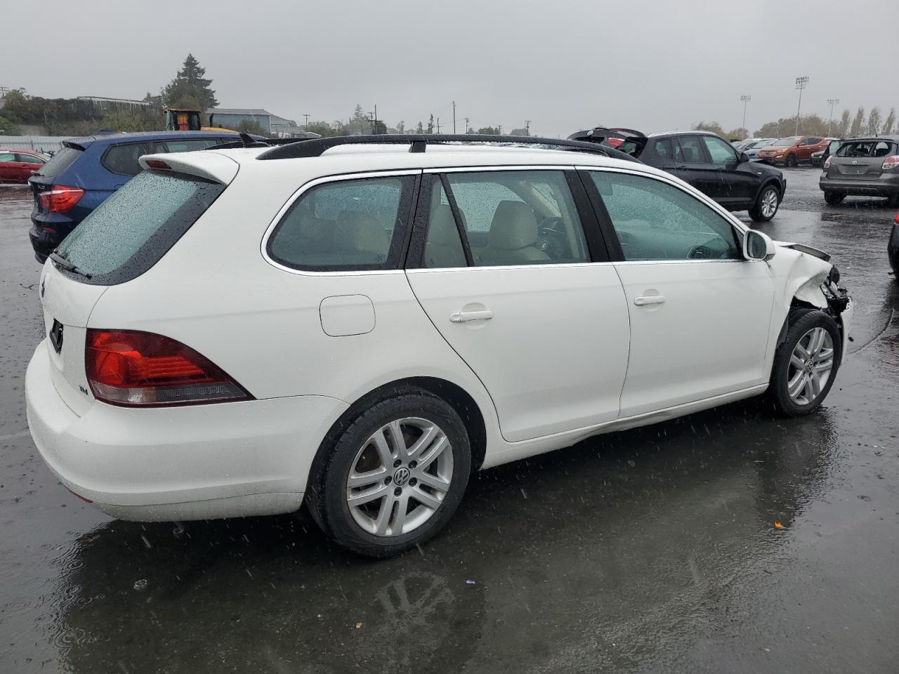 2013 VOLKSWAGEN JETTA