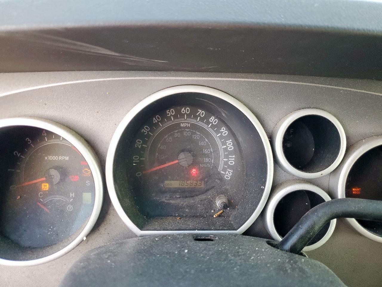 2011 TOYOTA TUNDRA
