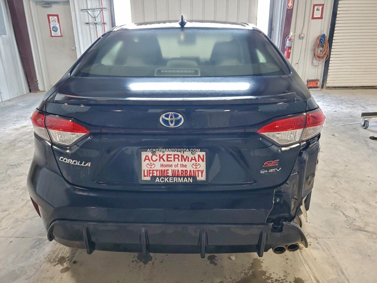 2025 TOYOTA COROLLA