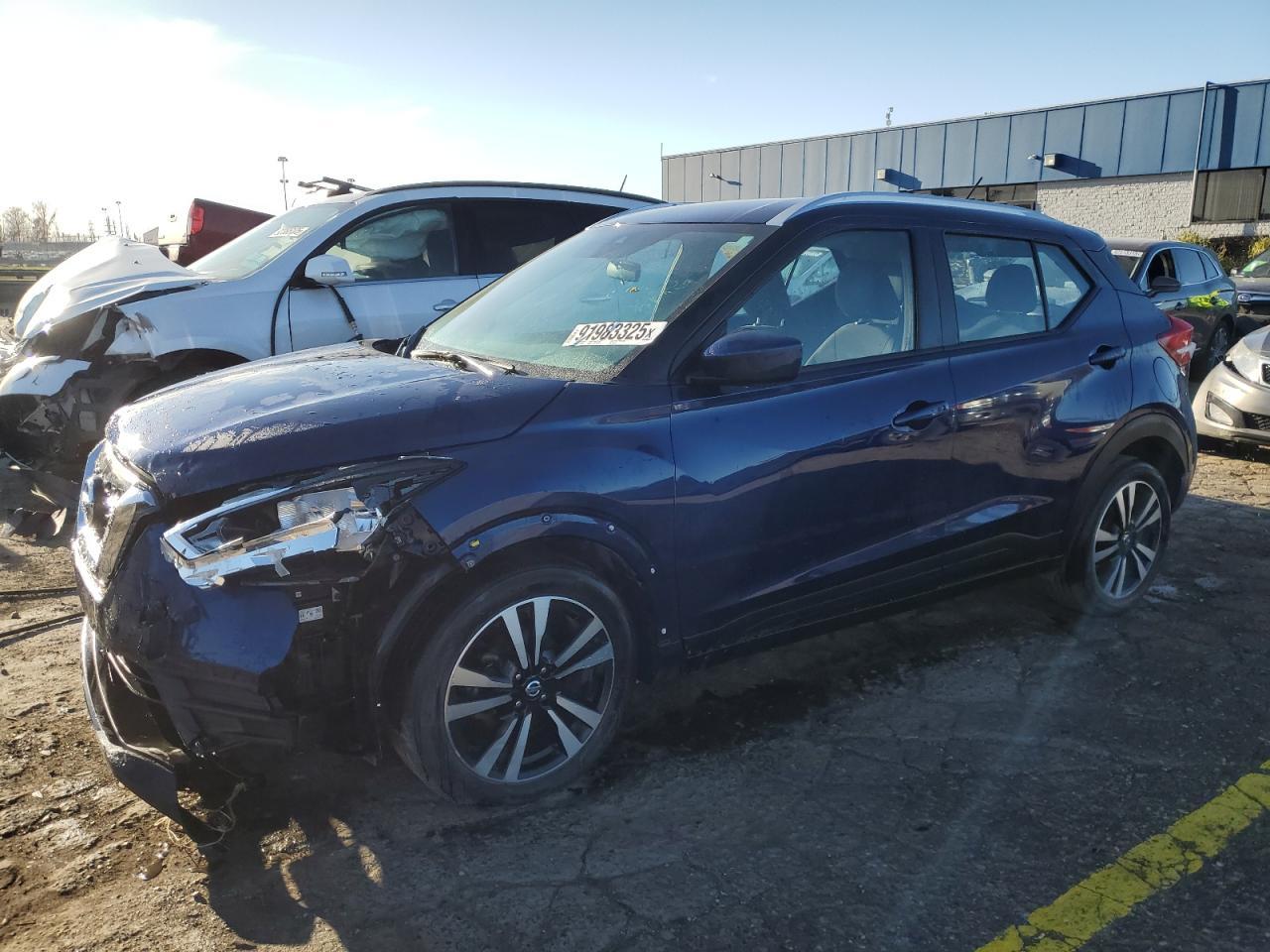 2020 NISSAN KICKS