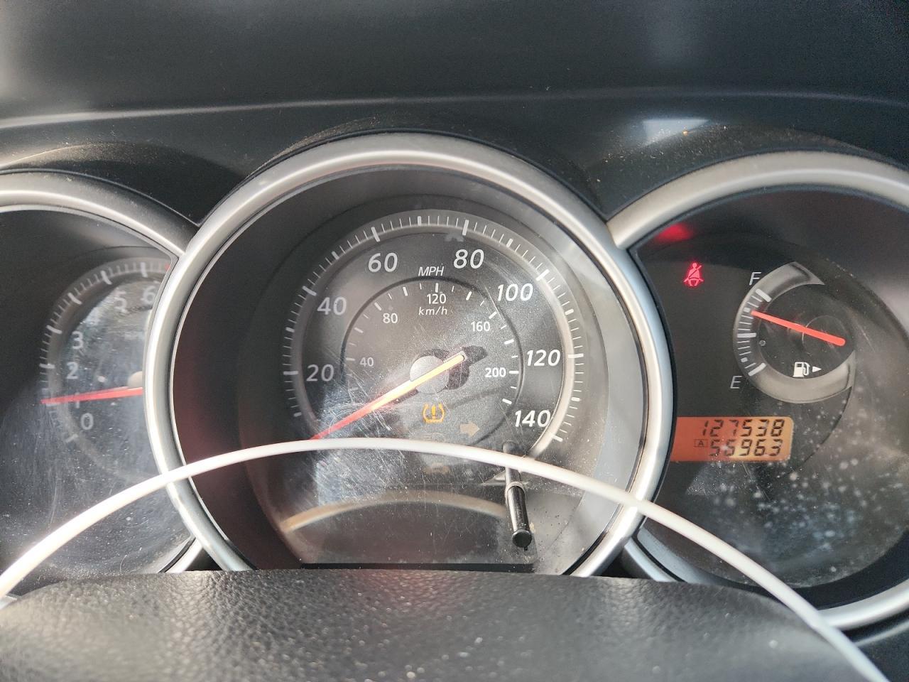 2010 NISSAN VERSA
