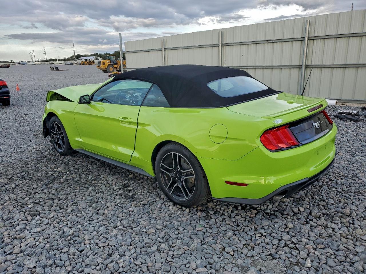 2020 FORD MUSTANG