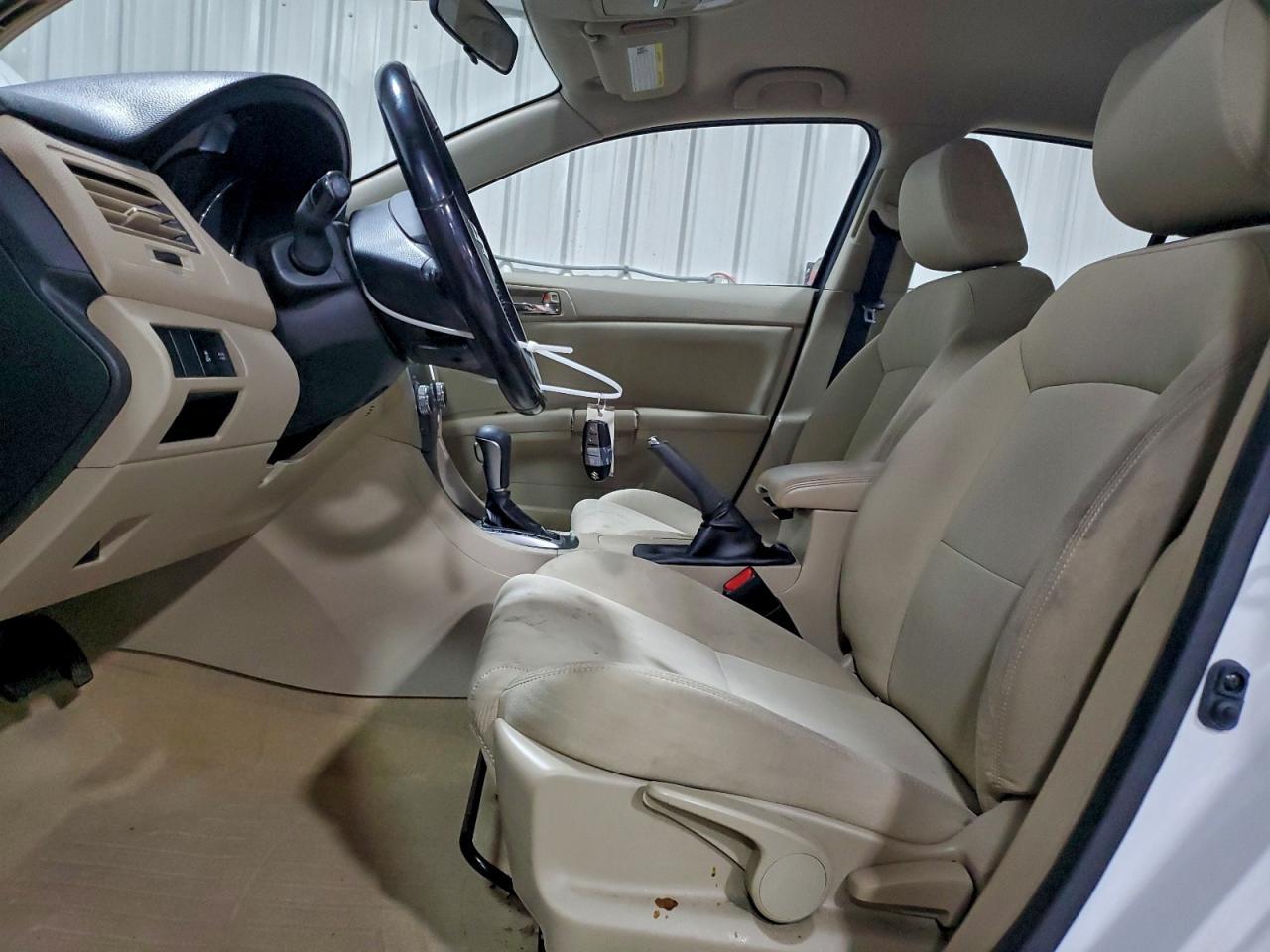 2013 SUZUKI Kizashi