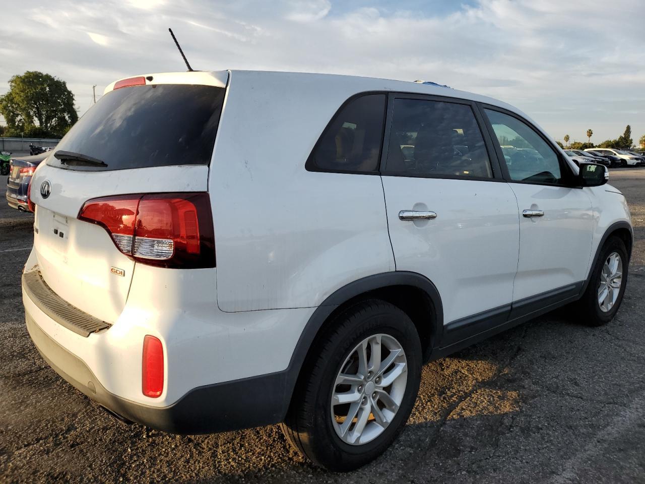 2014 KIA SORENTO