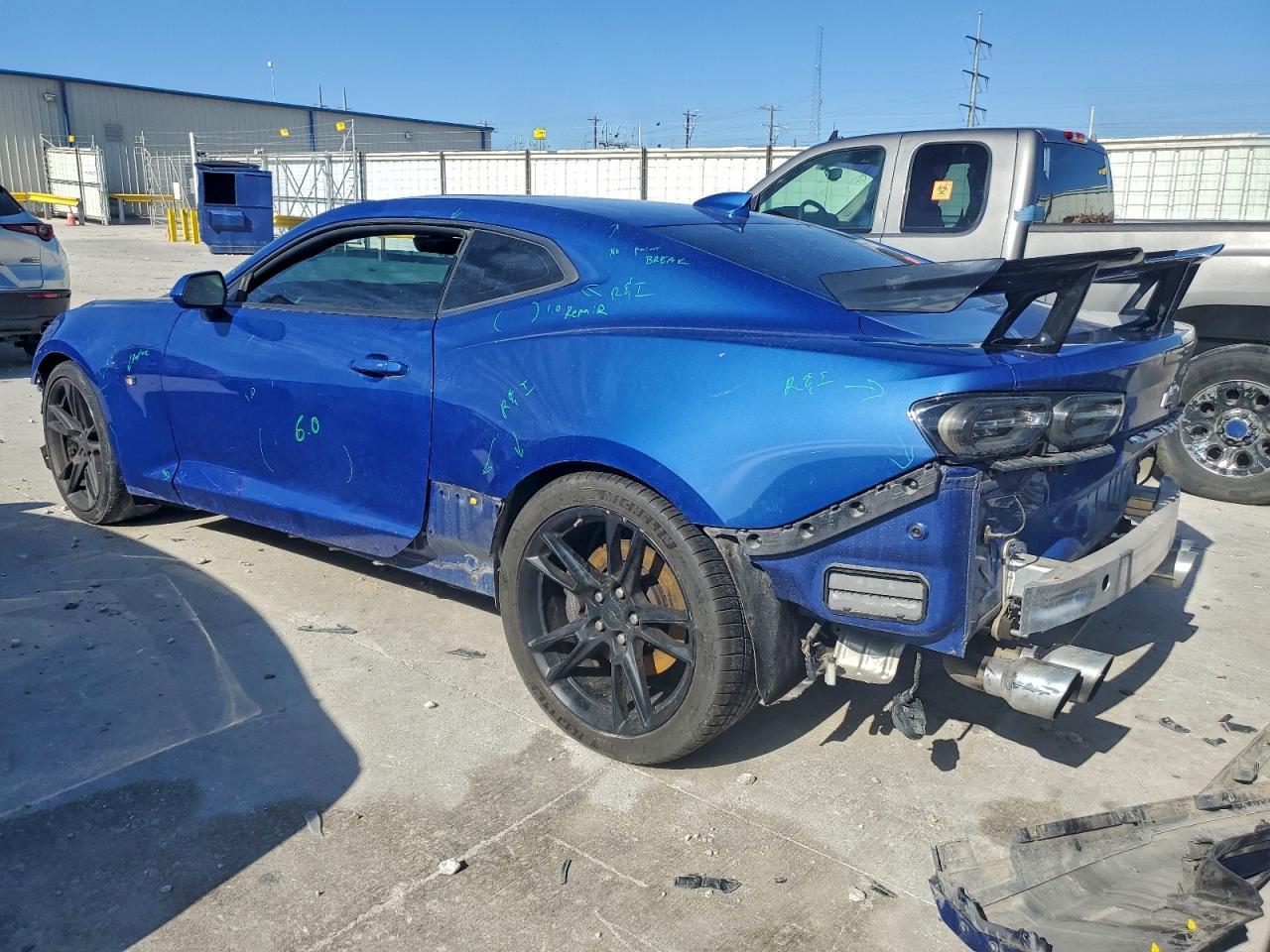 2019 CHEVROLET Camaro