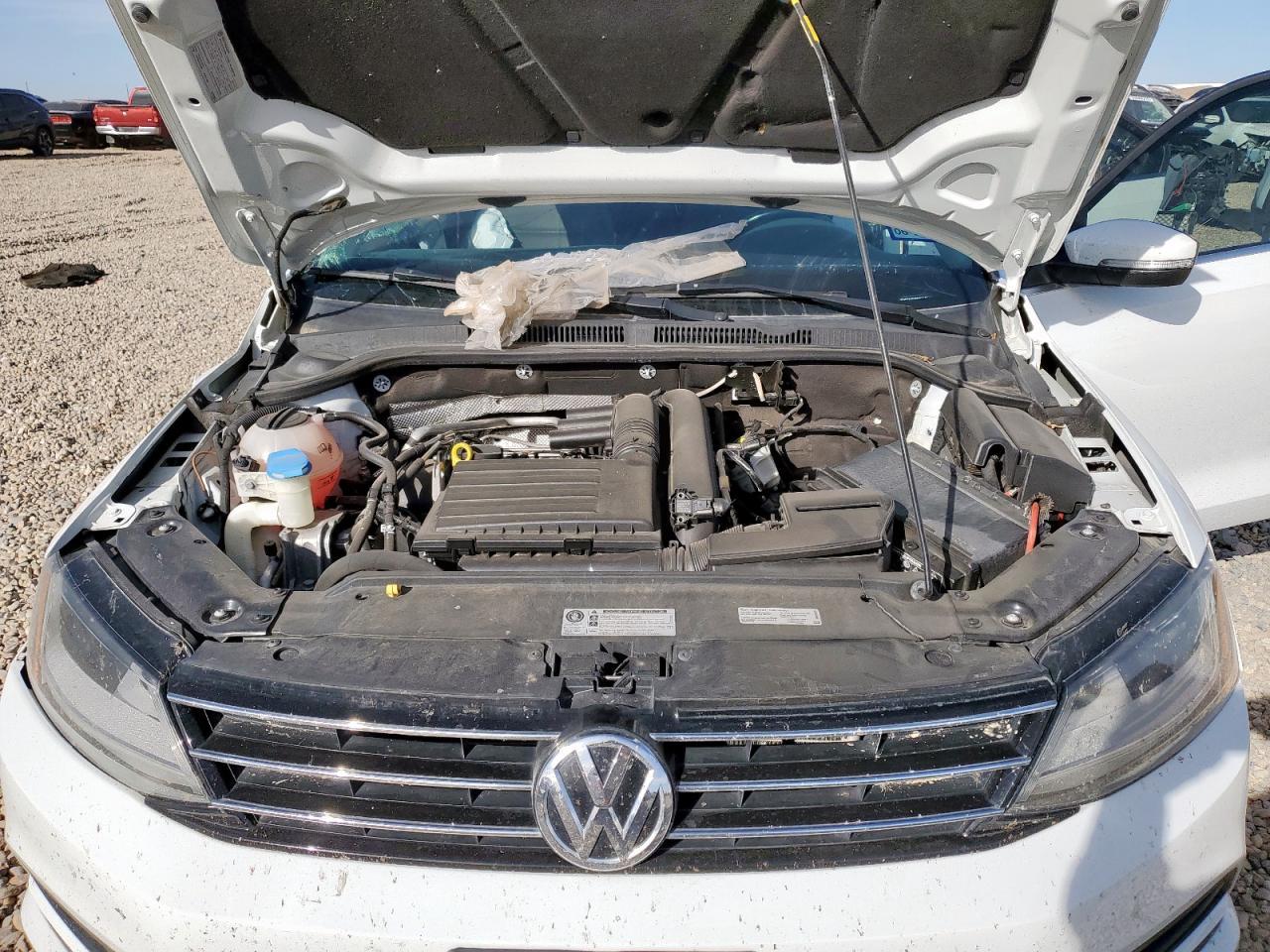 2017 VOLKSWAGEN JETTA