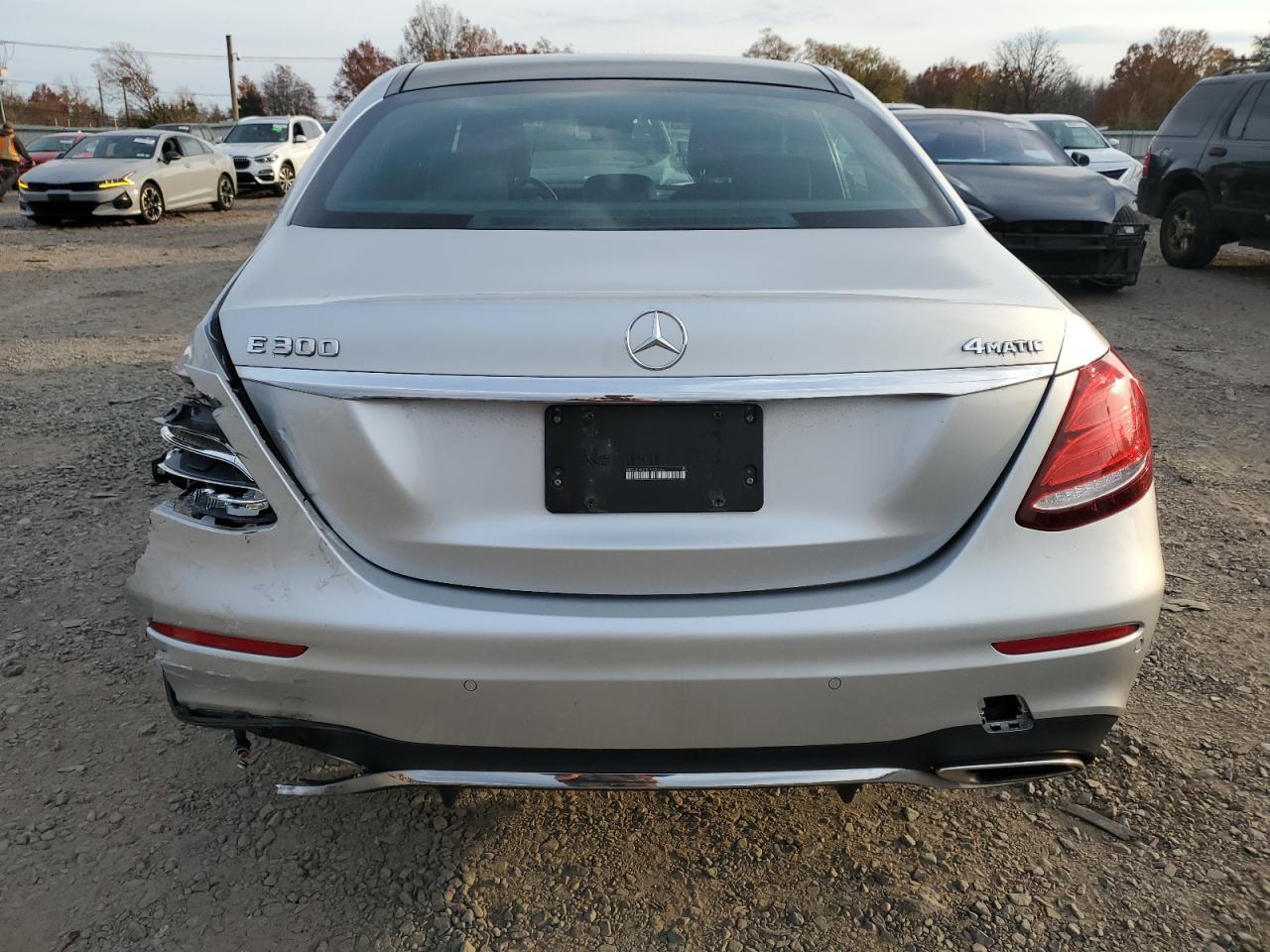 2017 MERCEDES-BENZ E-Class