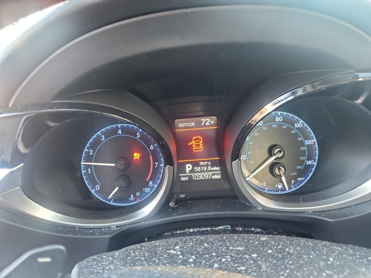 2015 TOYOTA COROLLA