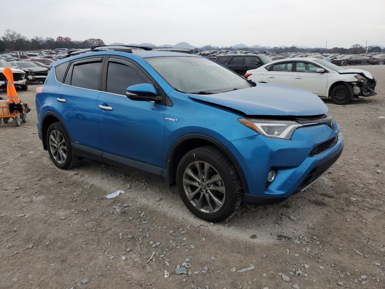 2017 TOYOTA RAV4