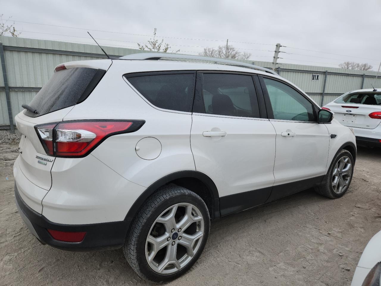 2017 FORD ESCAPE