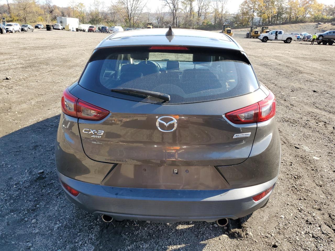 2016 MAZDA CX-3