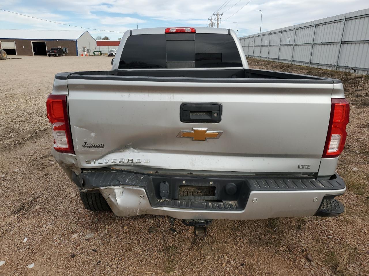 2017 CHEVROLET Silverado
