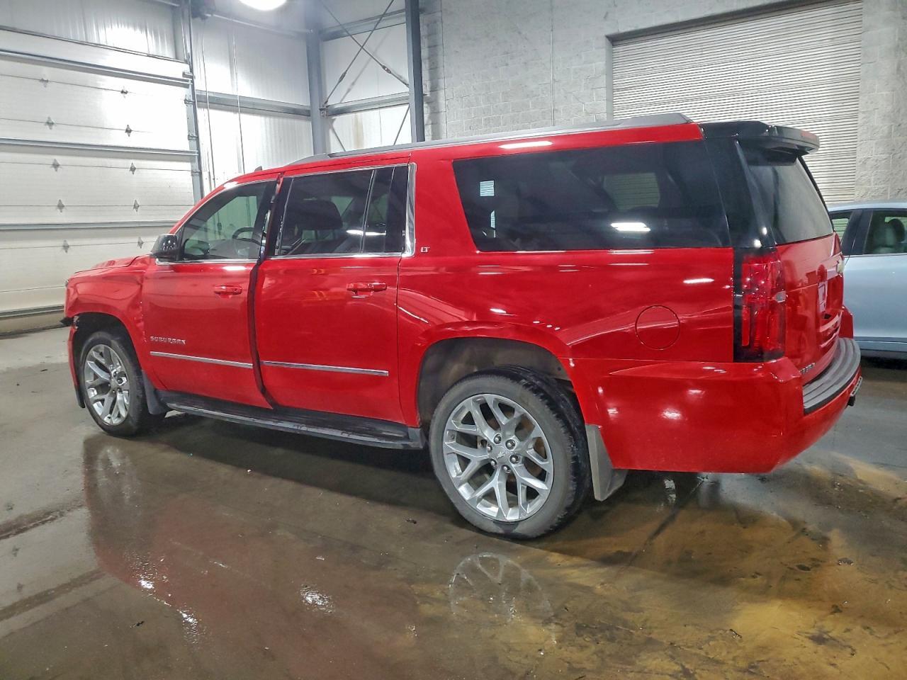2018 CHEVROLET Suburban
