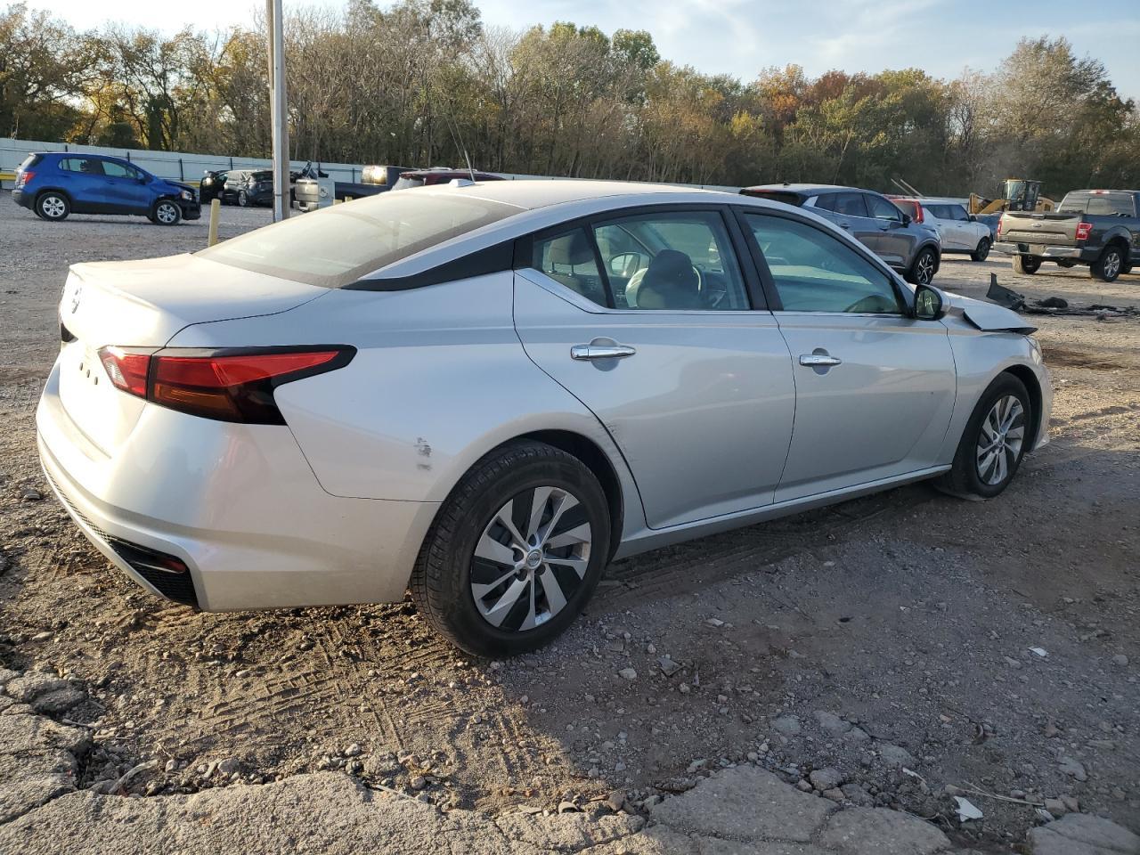 2020 NISSAN ALTIMA
