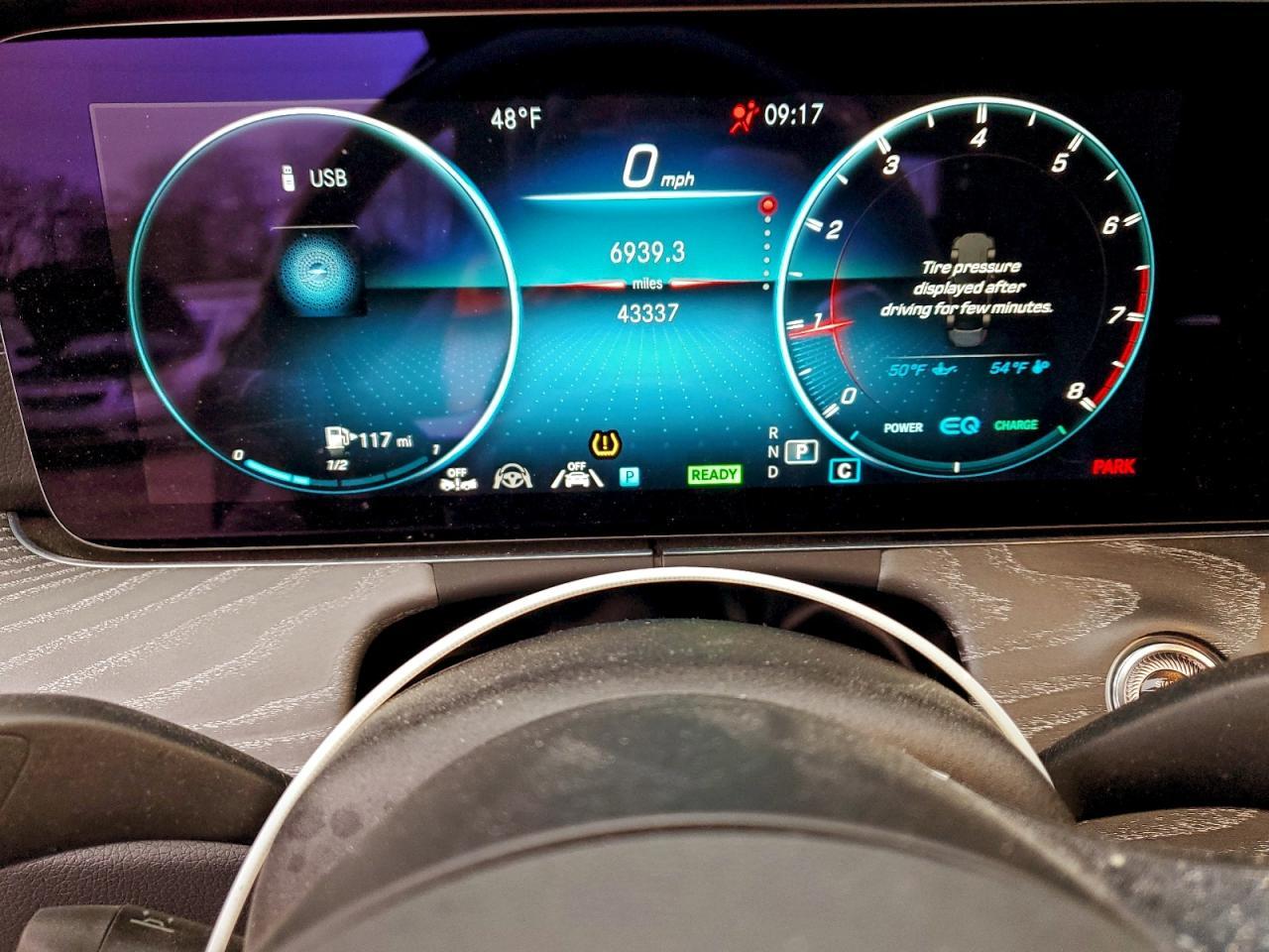 2021 MERCEDES-BENZ E-Class