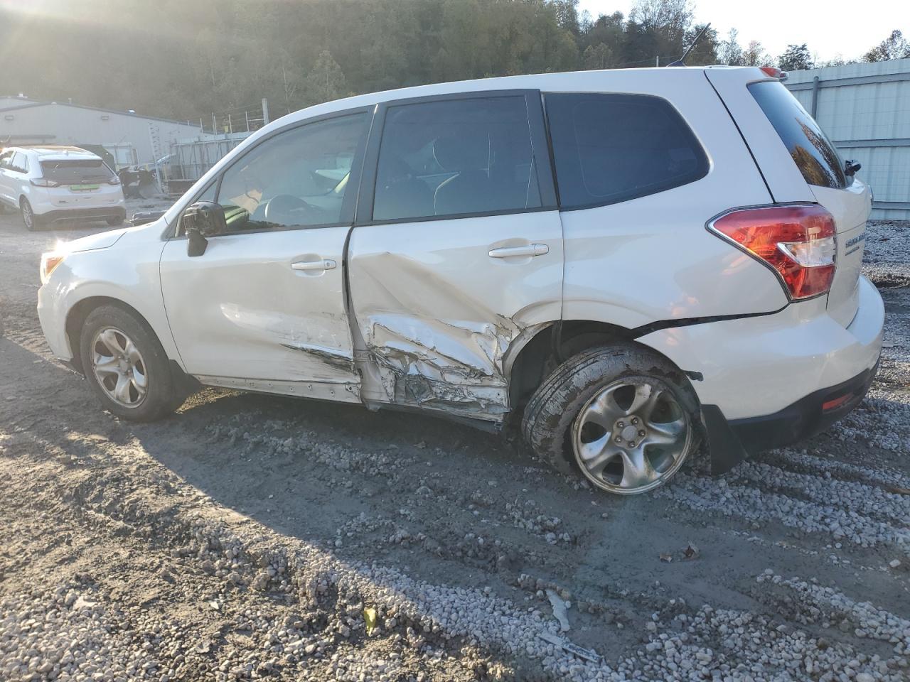 2015 SUBARU FORESTER