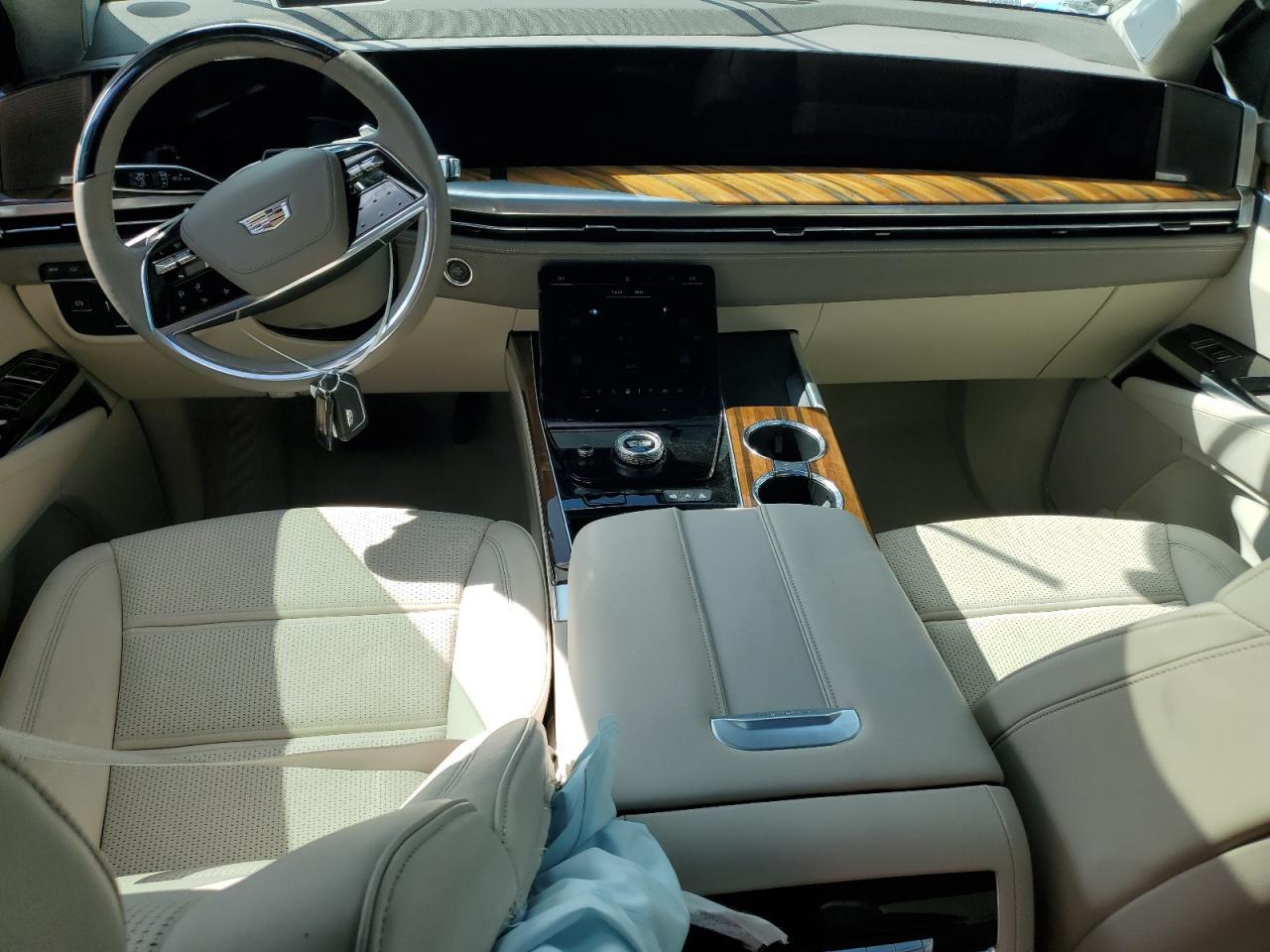 2025 CADILLAC Escalade ESV