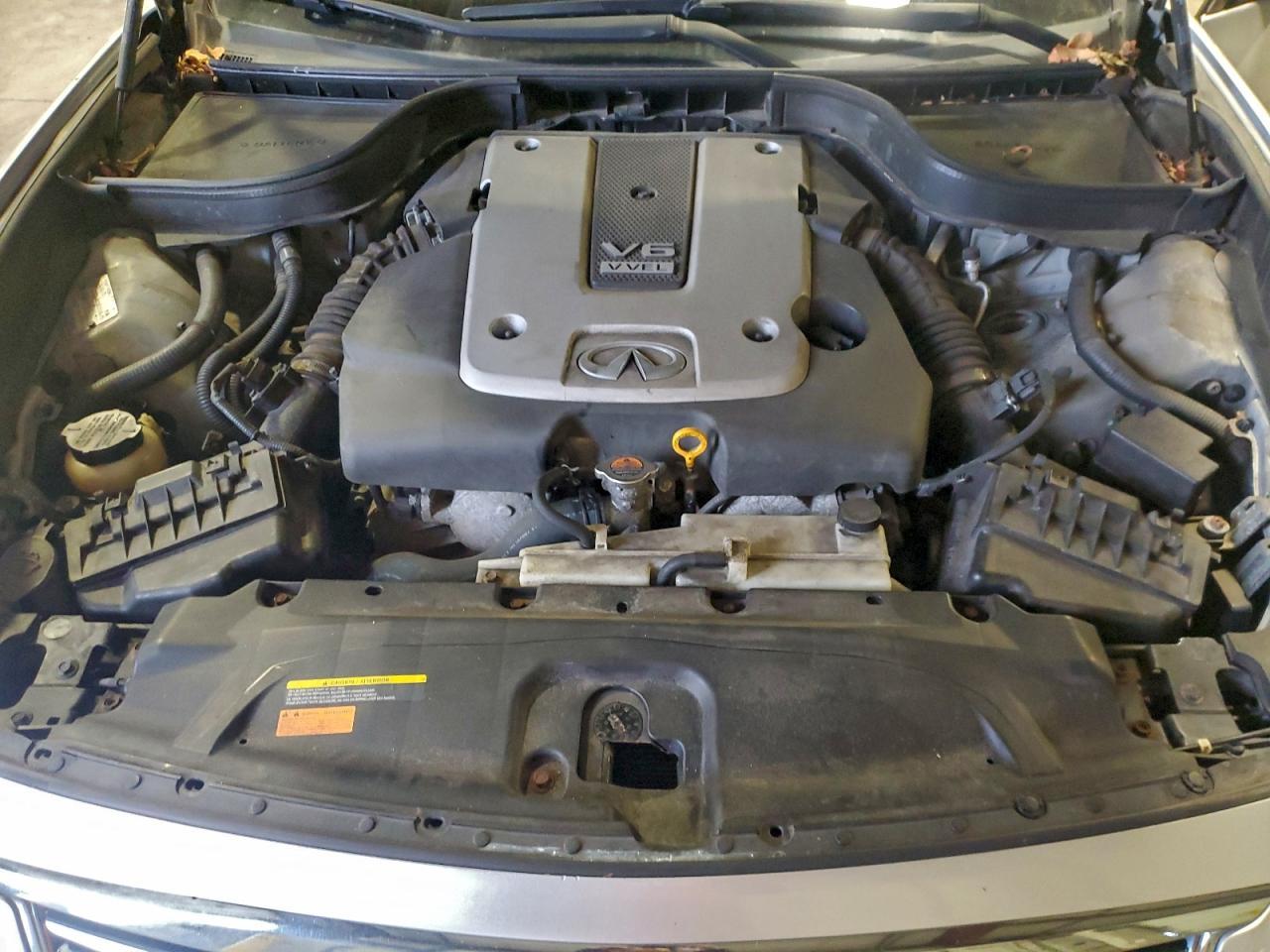 2011 INFINITI G37