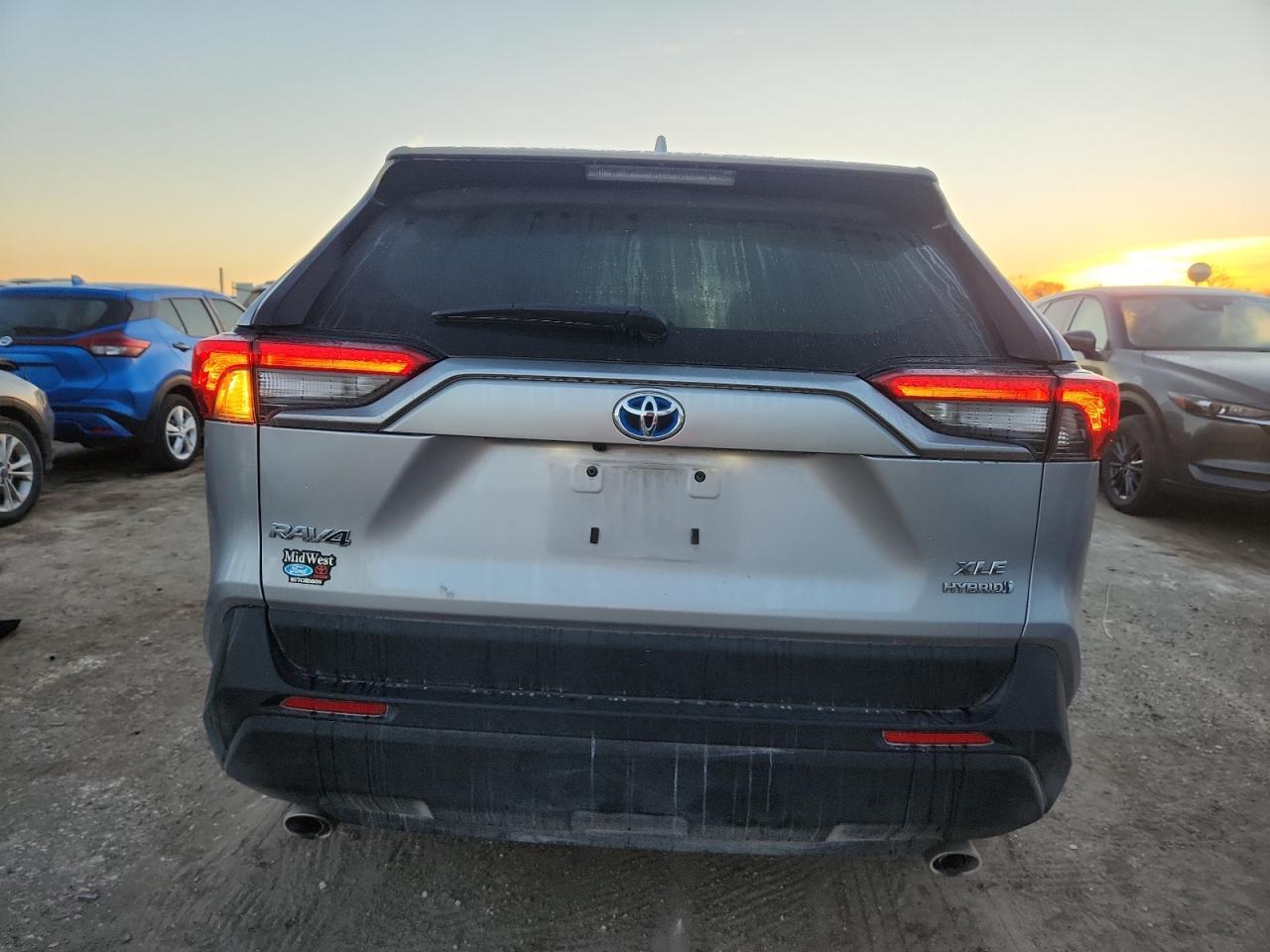 2021 TOYOTA RAV4