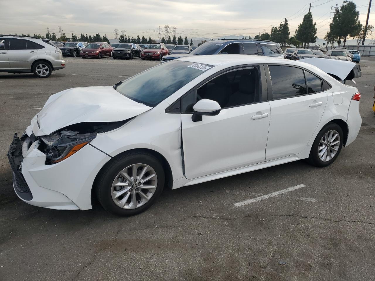 2022 TOYOTA COROLLA
