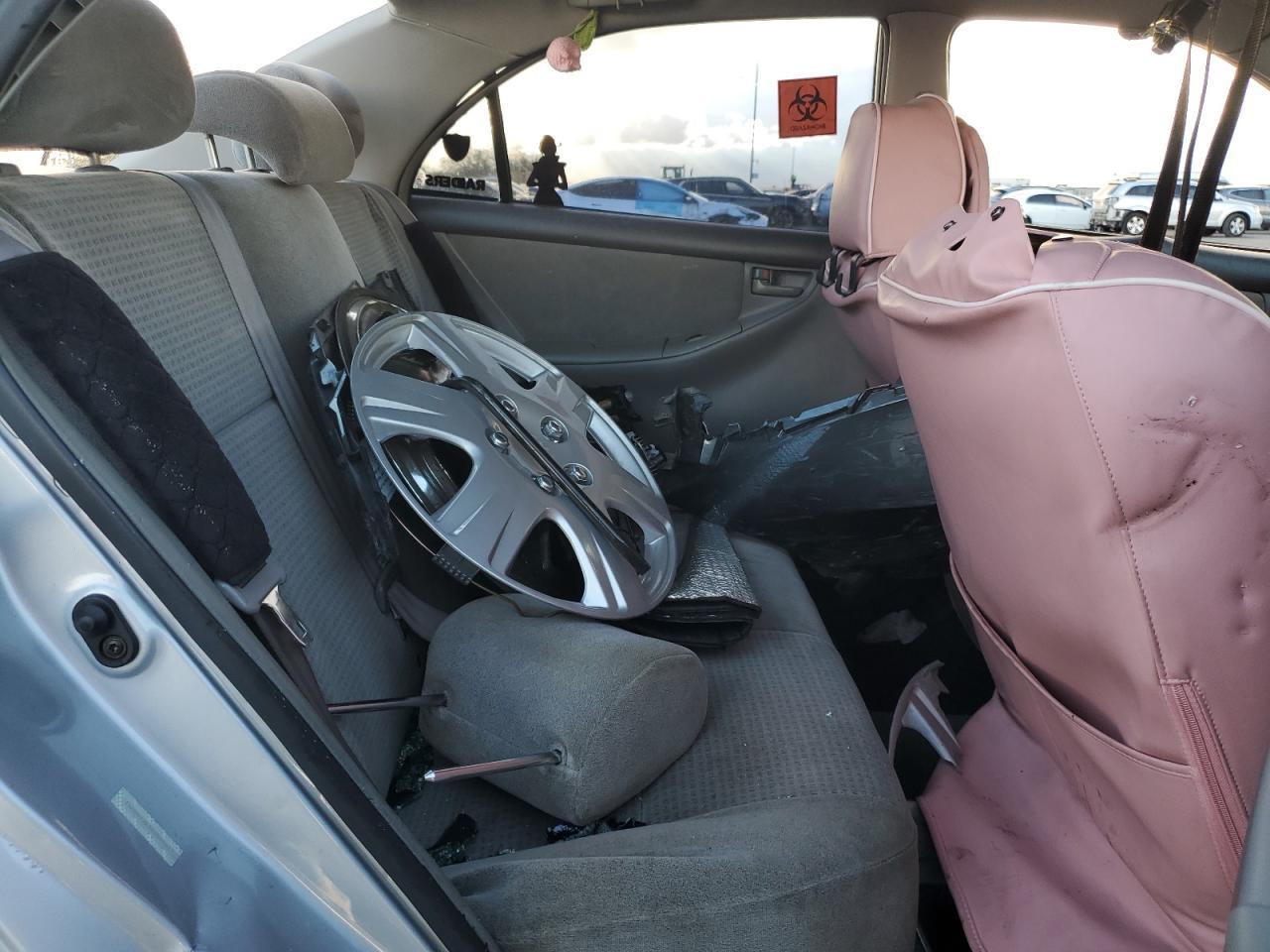 2005 TOYOTA COROLLA
