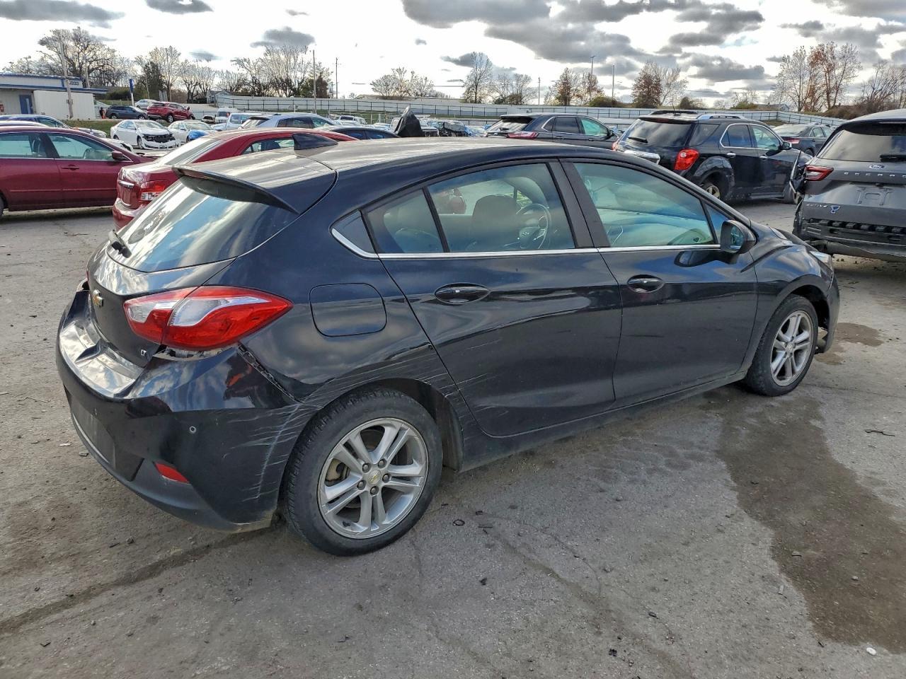 2017 CHEVROLET CRUZE