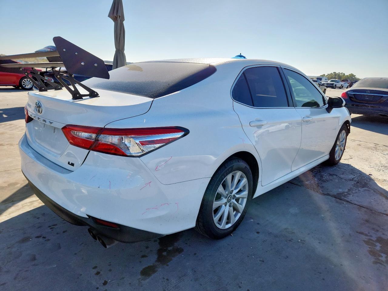 2018 TOYOTA CAMRY