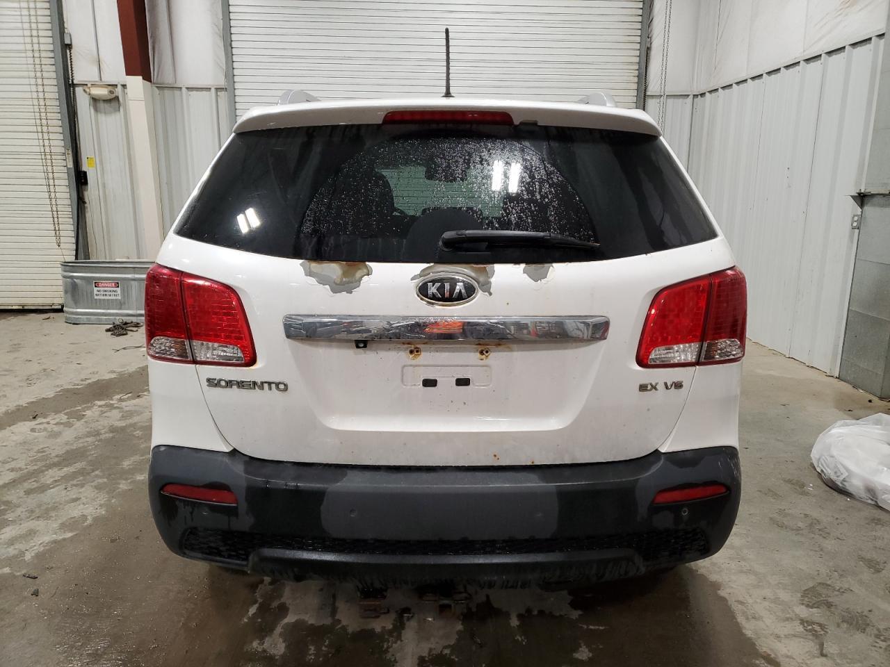 2011 KIA SORENTO
