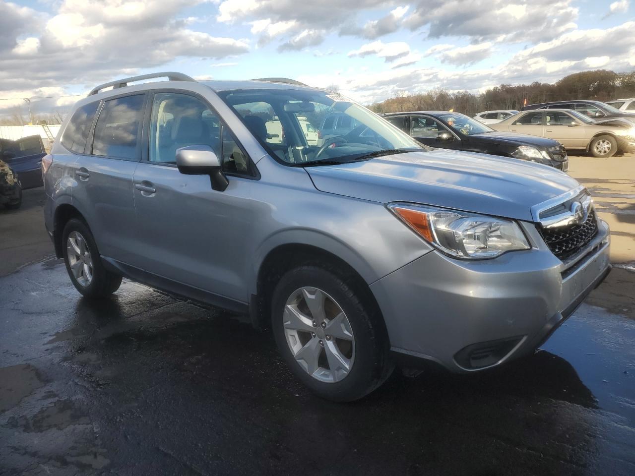 2016 SUBARU FORESTER