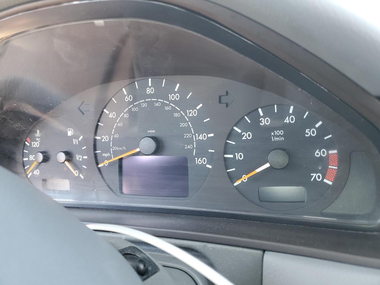 2002 MERCEDES-BENZ E-Class