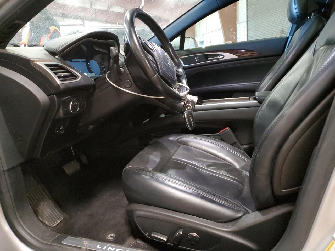 2017 LINCOLN MKZ