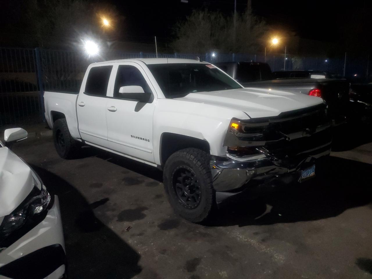 2017 CHEVROLET Silverado