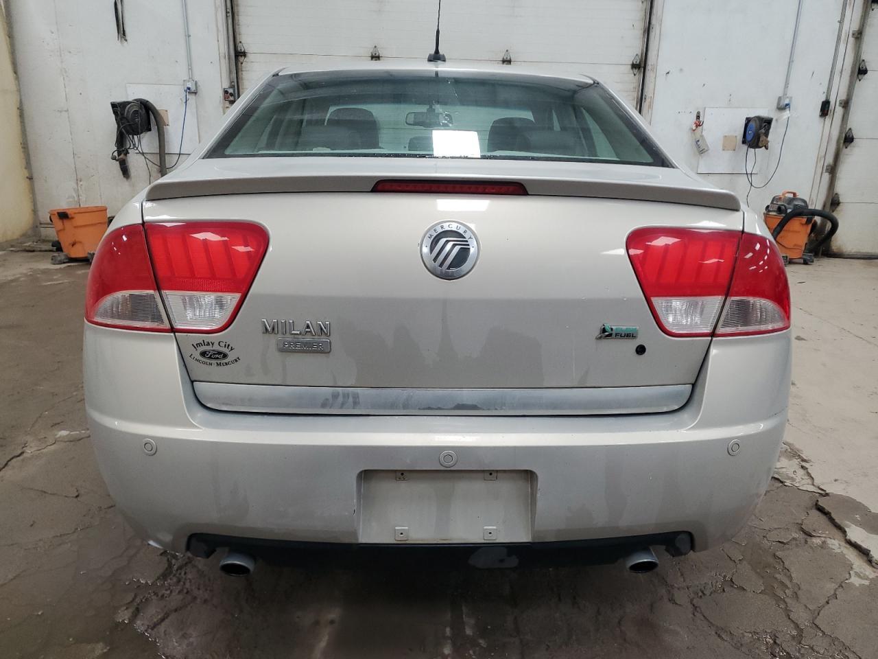 2010 MERCURY Milan
