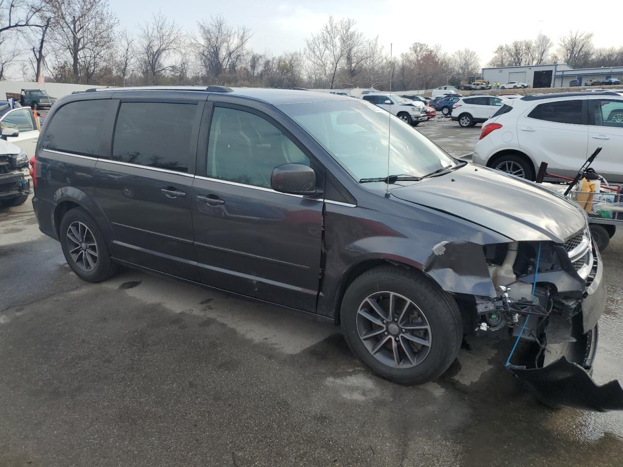 2017 DODGE GRAND CARAVAN