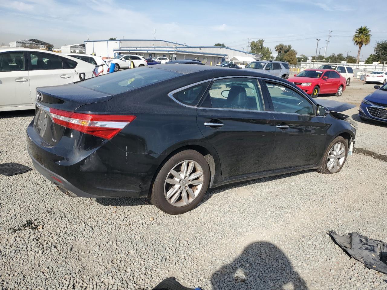 2013 TOYOTA Avalon