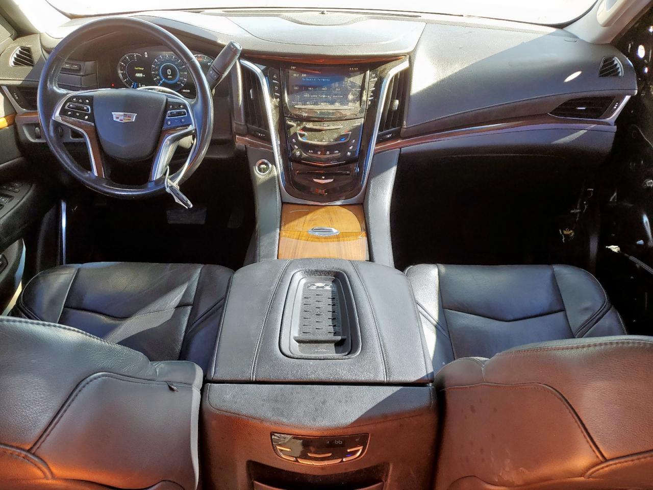2016 CADILLAC Escalade ESV