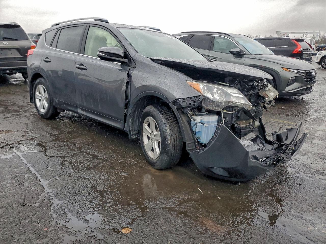 2013 TOYOTA RAV4