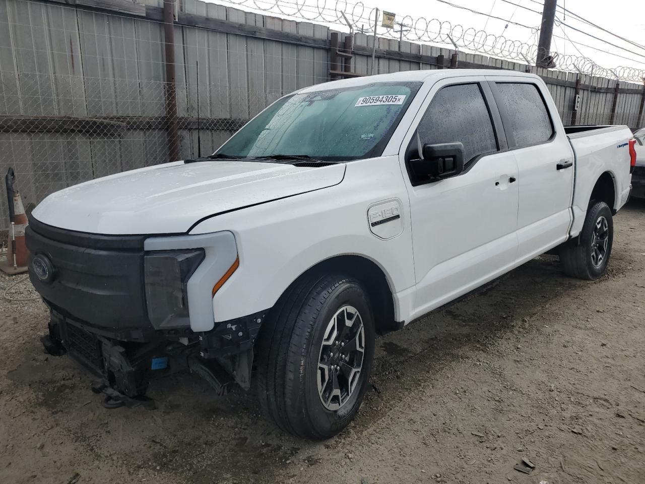 2022 FORD F-150 Lightning