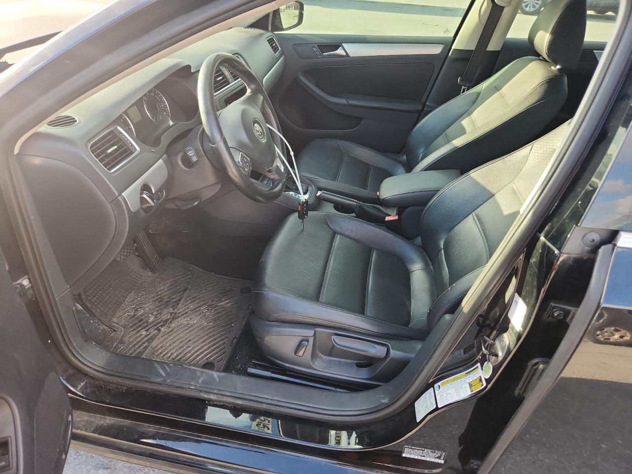 2013 VOLKSWAGEN JETTA