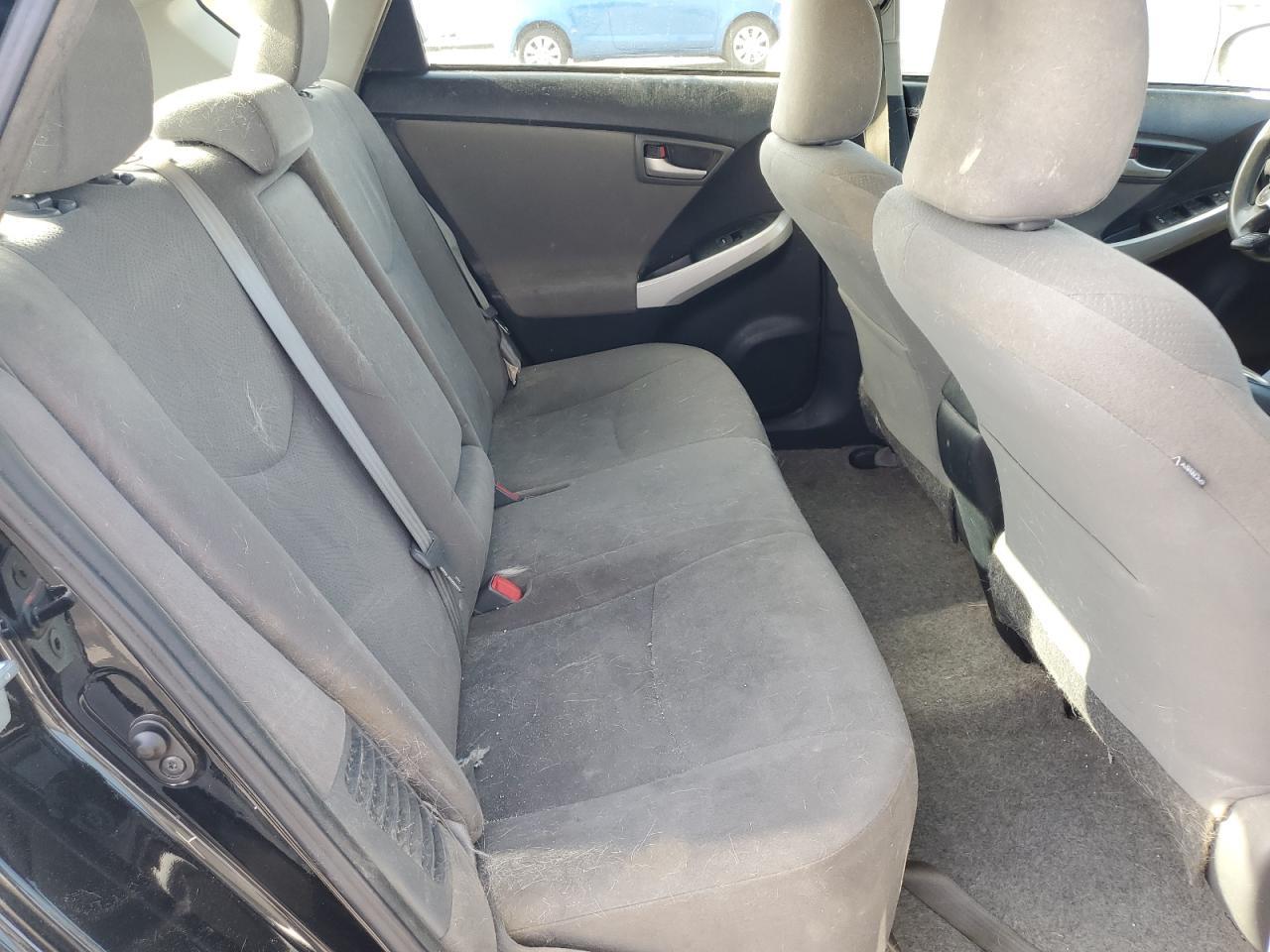 2015 TOYOTA PRIUS