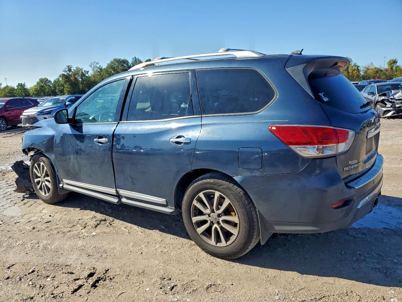 2015 NISSAN PATHFINDER