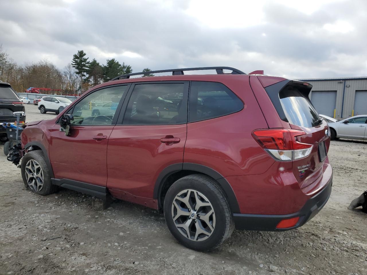 2023 SUBARU FORESTER