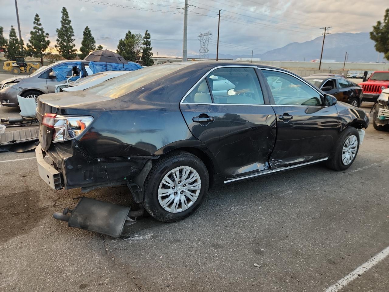 2012 TOYOTA CAMRY
