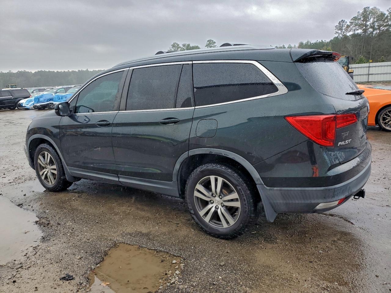 2017 HONDA PILOT